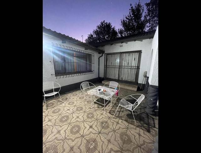 2 BEDROOM PROPERTY TO RENT IN HORISON